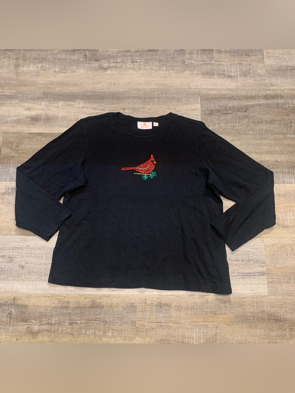 Quacker Factory Women's Large Black Long Sleeve Rhinestone Cardinal Bird Top Tee
